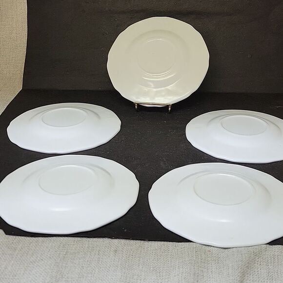 Vintage Indiana Colony Milk Glass Harvest Grapes Saucers (5)Only - Picture 5 of 6